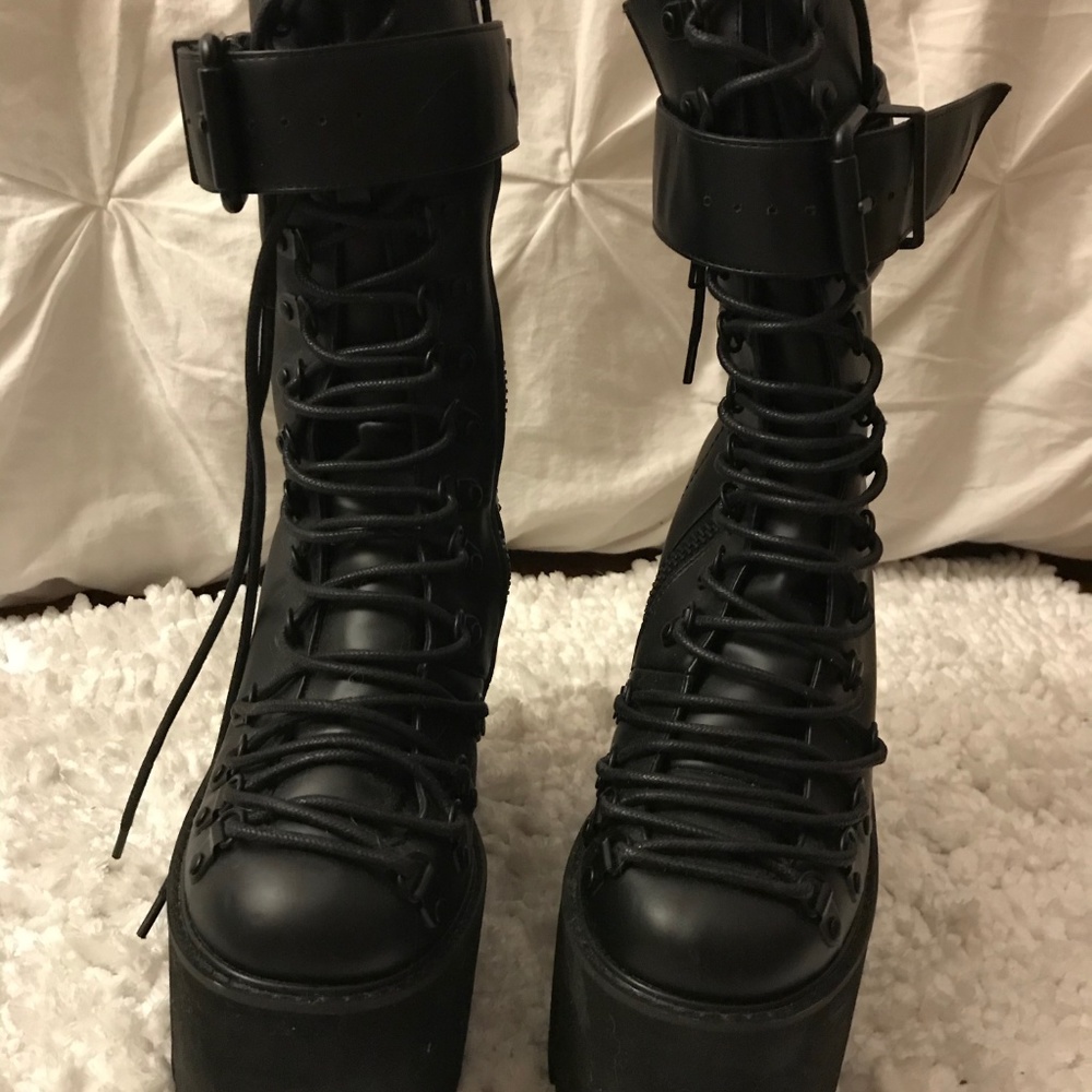 Demonia *NEW* Platform Boots Black Vegan Leather-8 - Picture 6 of 8